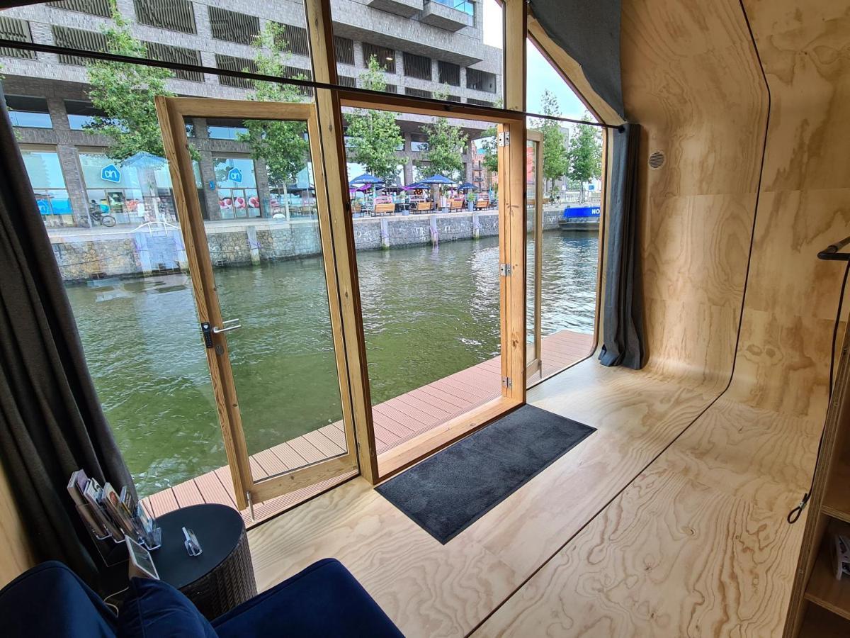 Villa Wikkelboats At Floating Rotterdam Rijnhaven Exterior foto